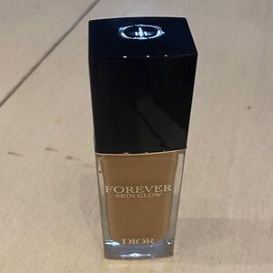 Dior Forever Skin Glow Foundation 3 N